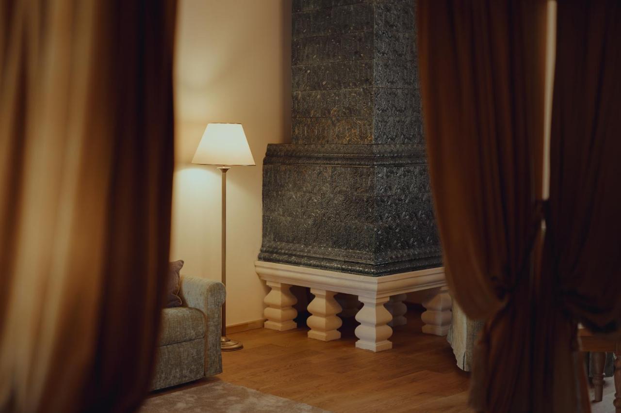 Brigaderos Hotel Brigadir Borsi Экстерьер фото